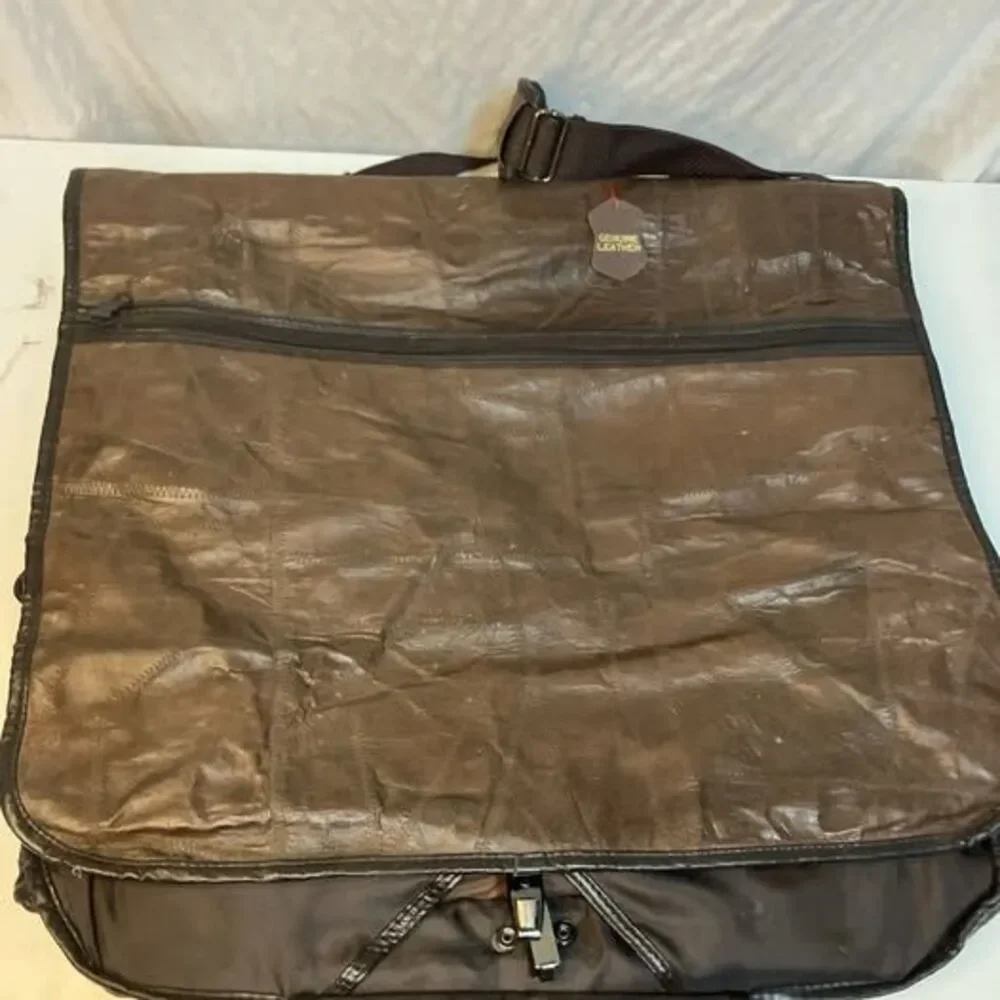 Potomac Leather Goods Company Genuine Leather Garment Travel Bag